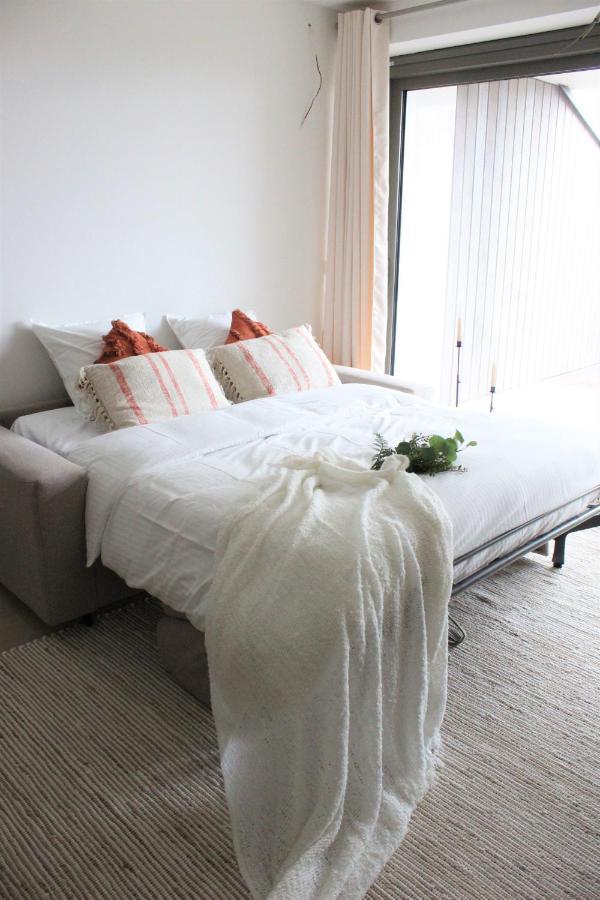 Apartment Crystal Residences - Luxurious Seaside *